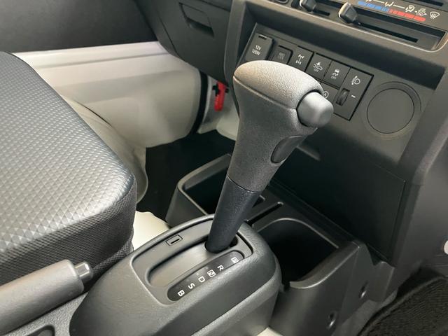 ハイゼットトラック 多目的ダンプ　電動モーター式　３方開　４ＷＤ　登録済未使用車　禁煙車　エアコンクーラー　ＣＶＴ　パート４ＷＤ　スマートアシスト　極東開発製　電動モーター式ダンプ　スーパーデフロック　前後ソナー　ＬＥＤ荷台作業灯（38枚目）
