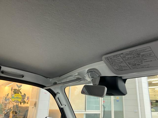 ハイゼットトラック 垂直式テールリフト　３方開　４ＷＤ　禁煙車　登録済未使用車　４ＷＤ　エアコンクーラー　パワステ　アイドリングストップ　衝突被害軽減ブレーキ　アクセル踏み間違い防止装置（28枚目）