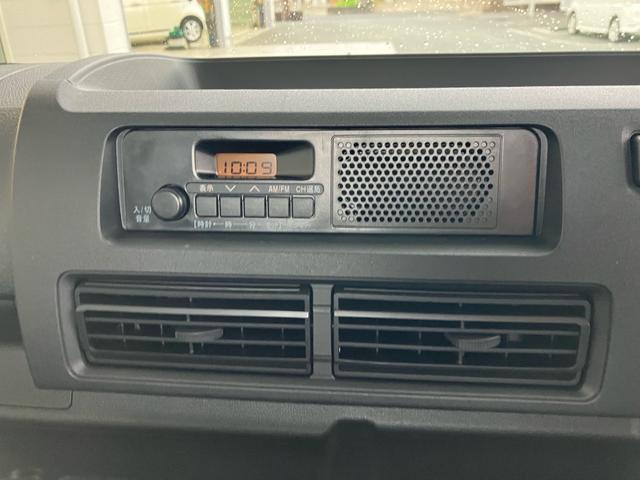 ハイゼットトラック 垂直式テールリフト　３方開　４ＷＤ　禁煙車　登録済未使用車　４ＷＤ　エアコンクーラー　パワステ　アイドリングストップ　衝突被害軽減ブレーキ　アクセル踏み間違い防止装置（31枚目）