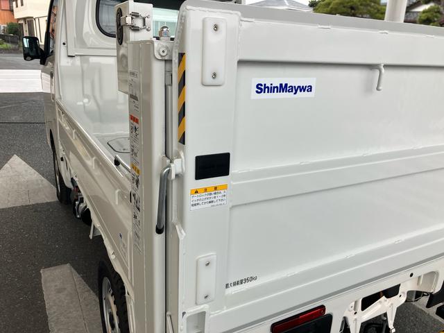 ハイゼットトラック 垂直式テールリフト　３方開　４ＷＤ　禁煙車　登録済未使用車　４ＷＤ　エアコンクーラー　パワステ　アイドリングストップ　衝突被害軽減ブレーキ　アクセル踏み間違い防止装置（36枚目）