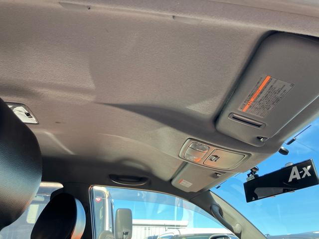 ハイラックスサーフ ＳＳＲ－Ｘリミテッド　４ＷＤ　Ｂｌｕｅｔｏｏｔｈ　フルセグＴＶ　　ナビ　キーレス　ドライブレコーダー　ドアバイザー　フロアマット　アルミホイール　ＥＴＣ　ワンオーナー（23枚目）