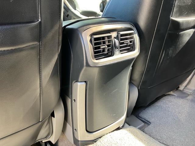 ハイラックスサーフ ＳＳＲ－Ｘリミテッド　４ＷＤ　Ｂｌｕｅｔｏｏｔｈ　フルセグＴＶ　　ナビ　キーレス　ドライブレコーダー　ドアバイザー　フロアマット　アルミホイール　ＥＴＣ　ワンオーナー（27枚目）