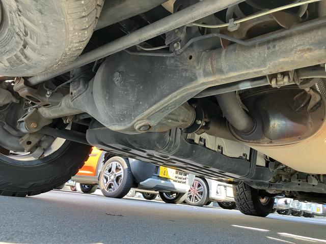 ハイラックスサーフ ＳＳＲ－Ｘリミテッド　４ＷＤ　Ｂｌｕｅｔｏｏｔｈ　フルセグＴＶ　　ナビ　キーレス　ドライブレコーダー　ドアバイザー　フロアマット　アルミホイール　ＥＴＣ　ワンオーナー（34枚目）