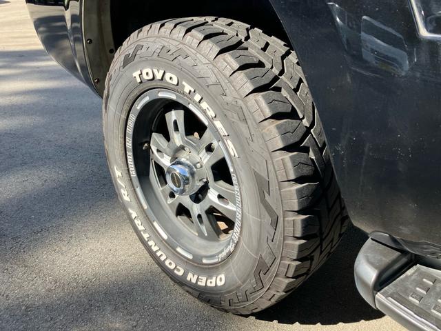 ハイラックスサーフ ＳＳＲ－Ｘリミテッド　４ＷＤ　Ｂｌｕｅｔｏｏｔｈ　フルセグＴＶ　　ナビ　キーレス　ドライブレコーダー　ドアバイザー　フロアマット　アルミホイール　ＥＴＣ　ワンオーナー（40枚目）