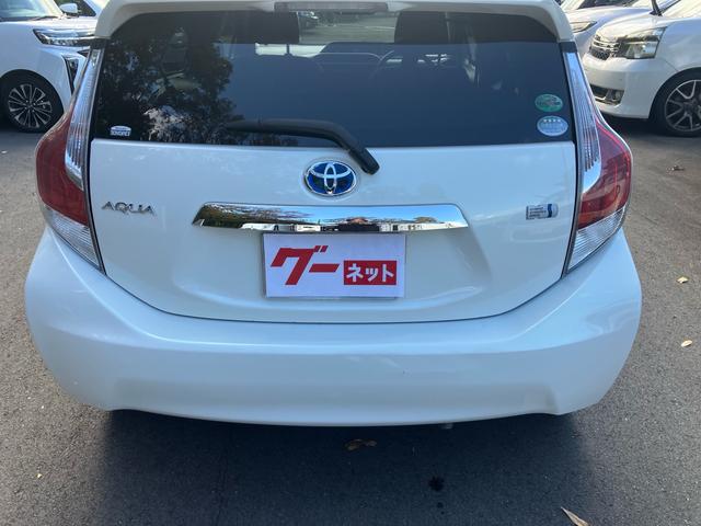 アクア Ｓスタイルブラック　走行２．６万キロ　ワンオーナー　ナビＴＶ　シートヒーター　ＥＴＣ　キーフリー　プッシュスタート　スペアキー（15枚目）