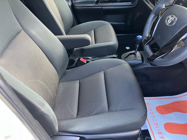 アクア Ｓスタイルブラック　走行２．６万キロ　ワンオーナー　ナビＴＶ　シートヒーター　ＥＴＣ　キーフリー　プッシュスタート　スペアキー（27枚目）