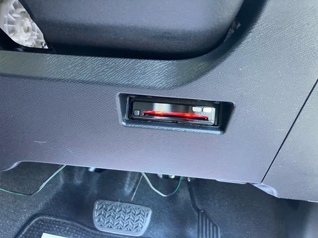 アクア Ｓスタイルブラック　走行２．６万キロ　ワンオーナー　ナビＴＶ　シートヒーター　ＥＴＣ　キーフリー　プッシュスタート　スペアキー（38枚目）