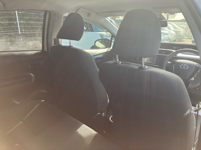 アクア Ｓスタイルブラック　走行２．６万キロ　ワンオーナー　ナビＴＶ　シートヒーター　ＥＴＣ　キーフリー　プッシュスタート　スペアキー（40枚目）