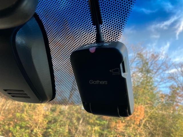 ステップワゴンスパーダ スパーダ・クールスピリット ホンダセンシング 9インチナビ 両側パワースライドドア ドライブレコーダー ETC スマートキー ドアバイザー 7人乗り バックカメラ フルセグTV Bluetooth(9枚目)