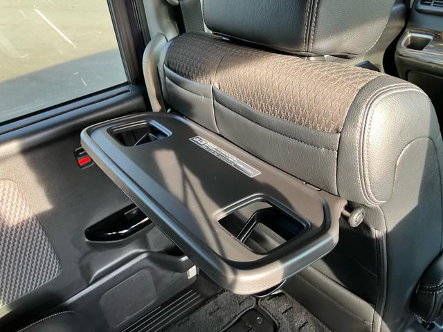 ステップワゴンスパーダ スパーダ・クールスピリット ホンダセンシング 9インチナビ 両側パワースライドドア ドライブレコーダー ETC スマートキー ドアバイザー 7人乗り バックカメラ フルセグTV Bluetooth(33枚目)