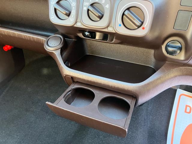 パッソ プラスハナ Cパッケージ スマートキー バックカメラ ドアバイザー フロアマット ETC 電動格納ミラー(13枚目)