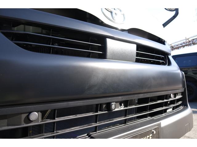 ハイエースバン ロングワイドスーパーGL 登録済み未使用車 4WD アースカラーパッケージ パノラミックビューモニター 寒冷地仕様 プリクラッシュセーフティー レーンディパーチャーアラート パーキングサポート LEDフォグ(9枚目)