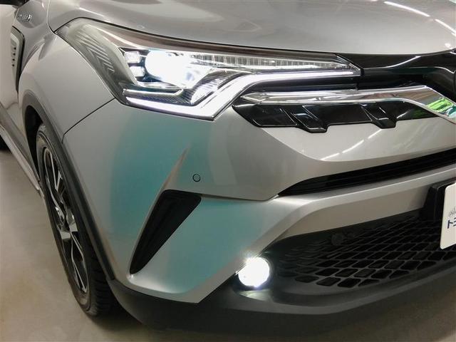 Ｃ－ＨＲ Ｇ　ＬＥＤエディション　ハイブリッド　ハーフレザー　安全装備　衝突被害軽減システム　横滑り防止機能　ＡＢＳ　エアバッグ　オートクルーズコントロール　盗難防止装置　バックカメラ　ＥＴＣ　ドラレコ　ミュージックプレイヤー接続可（3枚目）