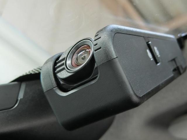 ハイエースワゴン GL ワンオーナー 衝突被害軽減システム 横滑り防止機能 ABS エアバッグ 盗難防止装置 バックカメラ 後席モニター ETC ドラレコ ミュージックプレイヤー接続可 CD スマートキー キーレス フル装備(17枚目)