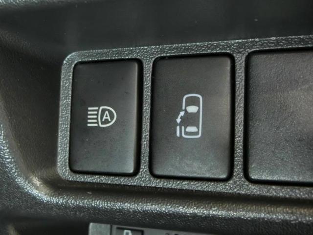 ハイエースワゴン GL ワンオーナー 衝突被害軽減システム 横滑り防止機能 ABS エアバッグ 盗難防止装置 バックカメラ 後席モニター ETC ドラレコ ミュージックプレイヤー接続可 CD スマートキー キーレス フル装備(19枚目)