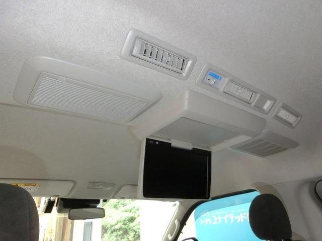 ハイエースワゴン GL ワンオーナー 衝突被害軽減システム 横滑り防止機能 ABS エアバッグ 盗難防止装置 バックカメラ 後席モニター ETC ドラレコ ミュージックプレイヤー接続可 CD スマートキー キーレス フル装備(25枚目)