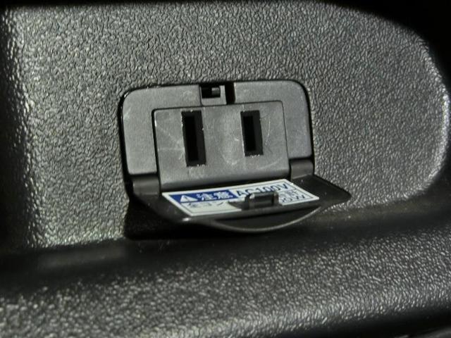 ハイエースワゴン GL ワンオーナー 衝突被害軽減システム 横滑り防止機能 ABS エアバッグ 盗難防止装置 バックカメラ 後席モニター ETC ドラレコ ミュージックプレイヤー接続可 CD スマートキー キーレス フル装備(30枚目)