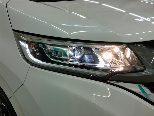 フリード Ｇ・ホンダセンシング　衝突被害軽減システム　横滑り防止機能　ＡＢＳ　エアバッグ　オートクルーズコントロール　盗難防止装置　アイドリングストップ　バックカメラ　ＥＴＣ　ドラレコ　ミュージックプレイヤー接続可　ＣＤ　キーレス（9枚目）