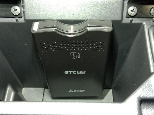 ＥＴＣ車載器付きです。高速道路の料金所もスムーズに通過できます。