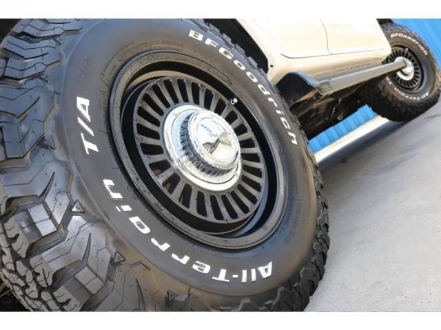 2.7 TX リミテッド 4WD 丸目換装 ペッパーホワイト(19枚目)