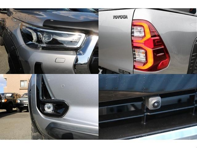 レンズ類もご覧の通りとても綺麗に保たれています。