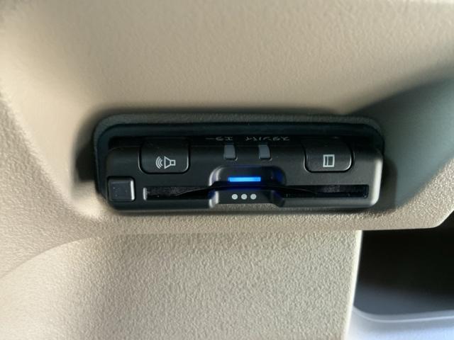 Ｎ－ＢＯＸジョイ ベースグレード　ＨＳＥＮＳＩＮＧ２ト－ン新車保証試乗車　サイドカーテンエアバック　Ｒカメラ　ＶＳＡ　フルセグＴＶ　ＬＥＤライト　盗難防止装置　前席シートヒーター　エアバッグ　両側電動ドア　キーレス　ベンチシート（11枚目）