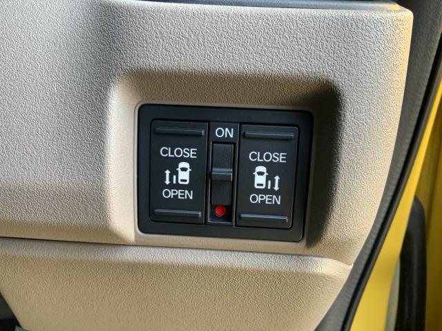 Ｎ－ＢＯＸジョイ ベースグレード　ＨＳＥＮＳＩＮＧ２ト－ン新車保証試乗車　サイドカーテンエアバック　Ｒカメラ　ＶＳＡ　フルセグＴＶ　ＬＥＤライト　盗難防止装置　前席シートヒーター　エアバッグ　両側電動ドア　キーレス　ベンチシート（12枚目）