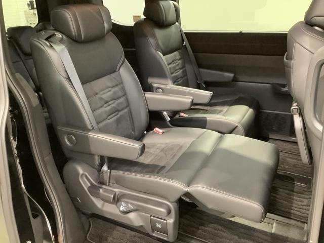 ステップワゴン e:HEVスパーダプレミアムライン HSENSING新車保証試乗車ワンオ-ナ- マルチカメラ Pテールゲート Wエアコン 両側自動ドア Fセグ USB接続 クルーズC 助手席エアバッグ スマートK シ-トヒ-タ- DVD再生 キーフリー(35枚目)