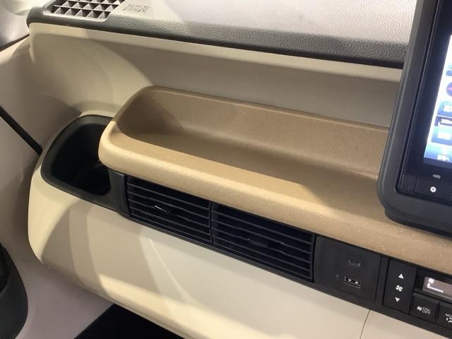 Ｎ－ＢＯＸ ベースグレード　ＨＳＥＮＳＩＮＧ新車保証試乗車ワンオ－ナ－　衝突軽減システム　スマートキ－　フルフラットシート　カーテンエアバック　イモビライザー　横滑り防止　オートクルーズ　ＬＥＤヘッドライト　キーフリー　地デジ（26枚目）