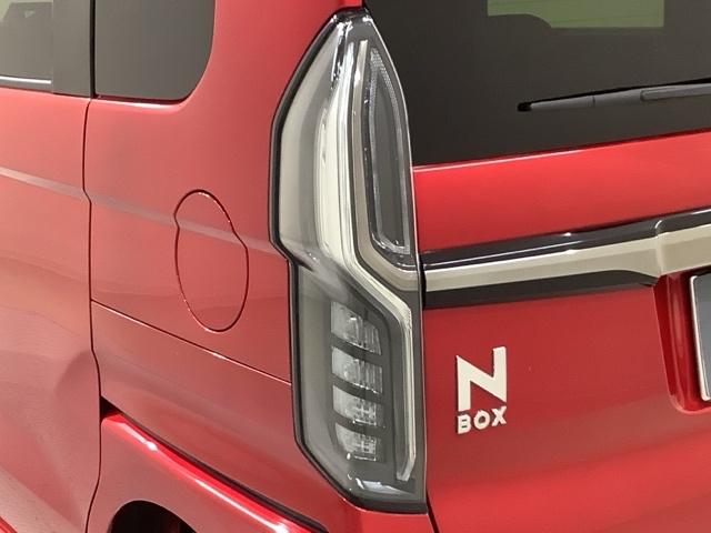 Ｎ－ＢＯＸカスタム Ｌコーディネートスタイル　ＨＳＥＮＳＩＮＧ　２ト－ン　最長５年保証　ＤＶＤ　衝突軽減ブレーキ　両側パワ－スライドドア　Ｂカメラ付　クルコン　フルセグ　１オーナー　ＬＥＤライト　ベンチシート　ＡＡＣ　横滑り防止装置　ＥＴＣ車載器（45枚目）