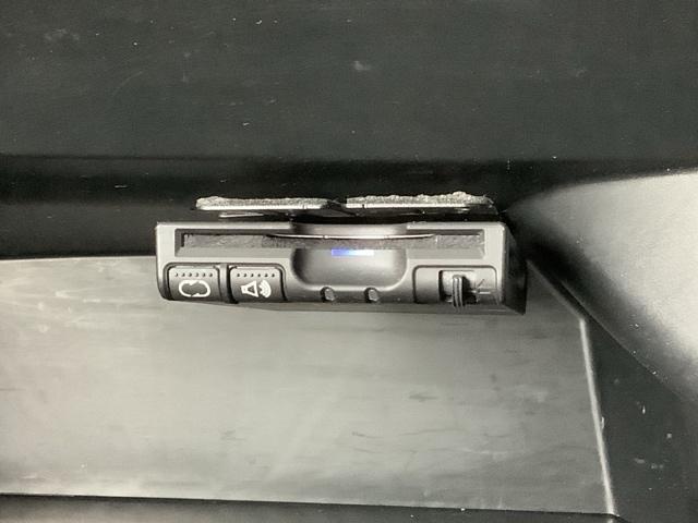 Ｎ－ＢＯＸカスタム Ｇ・ターボＡパッケージ　あんしんＰＫＧ　１年保証　ナビ　Ｒカメラ　後カメラ　地デジ　フルフラット　ＤＶＤ　オートエアコン　イモビライザー　キーフリー　パワーウィンドウ　オートクルーズコントロール　ベンチシート　ターボモデル（12枚目）