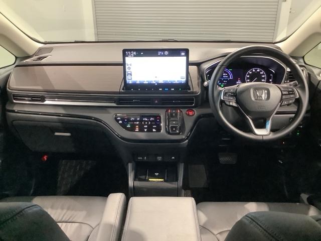 オデッセイハイブリッド e:HEVアブソルート・EX HSENSING 革シ-ト 新車保証 試乗車 レザーシート パワーゲート クルコン パワ-シ-ト 両側自動スライドドア ワンオーナー Rカメラ スマートキー エアバック フルセグTV シートヒーター(10枚目)