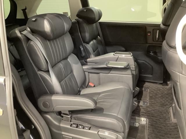 オデッセイハイブリッド e:HEVアブソルート・EX HSENSING 革シ-ト 新車保証 試乗車 レザーシート パワーゲート クルコン パワ-シ-ト 両側自動スライドドア ワンオーナー Rカメラ スマートキー エアバック フルセグTV シートヒーター(18枚目)
