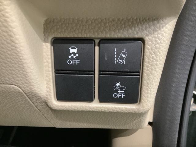 N-BOX Gホンダセンシング 最長5年保証ナビTVRカメラDVD 盗難防止システム Dレコ ETC付 フルフラットシート スマキー LED DVD再生機能 横滑り防止 パワーウィンドウ AAC 地デジTV ベンチシート クルコン(13枚目)