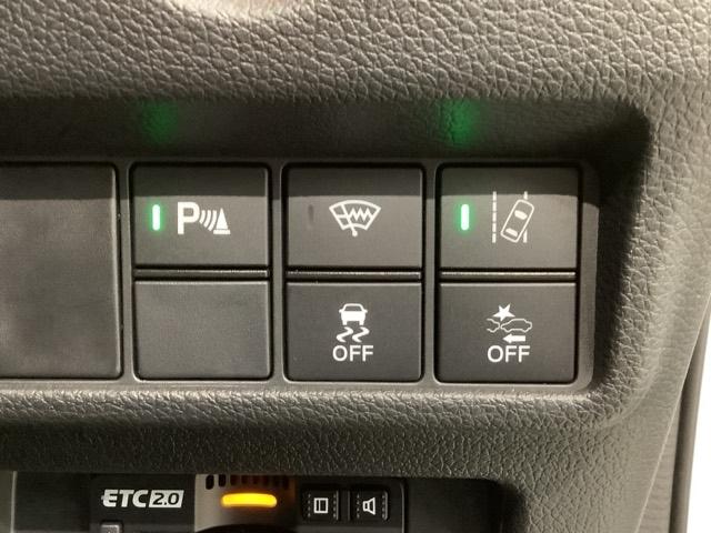 ＣＲ－Ｖハイブリッド ｅ：ＨＥＶＥＸ　ＨＳＥＮＳＩＮＧ　最長５年保証　ワンオ－ナ－　純正ナビＶＲＵ－２２５ＣＶＩ　ＴＶ　Ｒカメラ　ＣＤ録音　ＢＴオーディオ　ＤＶＤ　ＥＴＣ　ＬＥＤライト　フォグライト　ＶＳＡ　クルコン　アルミ　１オーナー（13枚目）