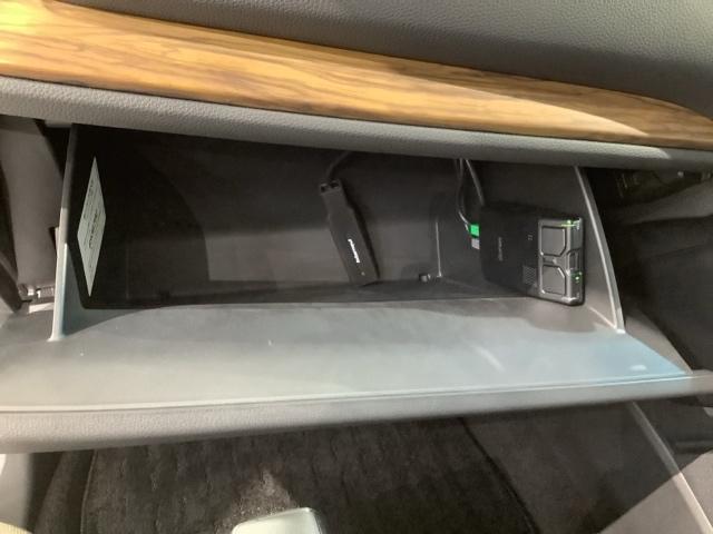 ＣＲ－Ｖハイブリッド ｅ：ＨＥＶＥＸ　ＨＳＥＮＳＩＮＧ　最長５年保証　ワンオ－ナ－　純正ナビＶＲＵ－２２５ＣＶＩ　ＴＶ　Ｒカメラ　ＣＤ録音　ＢＴオーディオ　ＤＶＤ　ＥＴＣ　ＬＥＤライト　フォグライト　ＶＳＡ　クルコン　アルミ　１オーナー（25枚目）