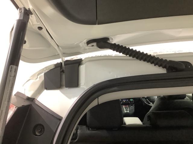 ＣＲ－Ｖハイブリッド ｅ：ＨＥＶＥＸ　ＨＳＥＮＳＩＮＧ　最長５年保証　ワンオ－ナ－　純正ナビＶＲＵ－２２５ＣＶＩ　ＴＶ　Ｒカメラ　ＣＤ録音　ＢＴオーディオ　ＤＶＤ　ＥＴＣ　ＬＥＤライト　フォグライト　ＶＳＡ　クルコン　アルミ　１オーナー（40枚目）