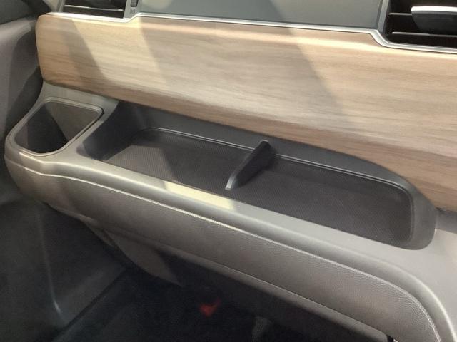 フリード Ｇ・ホンダセンシング　最長５年保証　ワンオ－ナ－　ナビＶＸＭ－２１４ＶＦｉ　ＴＶ　Ｒカメラ　ＣＤ録音　ＢＴオ－ディオ　ＤＶＤ　ＥＴＣ　両側電動ドア　ＶＳＡ　シ－トヒ－タ－　クルコン　スマ－トキ－　スペアキ－　盗難防止装置（23枚目）