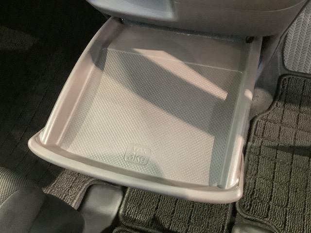 フリード Ｇ・ホンダセンシング　最長５年保証　ワンオ－ナ－　ナビＶＸＭ－２１４ＶＦｉ　ＴＶ　Ｒカメラ　ＣＤ録音　ＢＴオ－ディオ　ＤＶＤ　ＥＴＣ　両側電動ドア　ＶＳＡ　シ－トヒ－タ－　クルコン　スマ－トキ－　スペアキ－　盗難防止装置（26枚目）