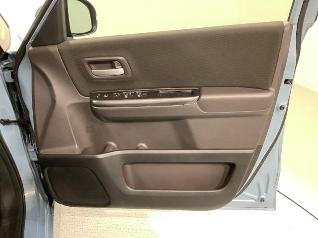 フリード Ｇ・ホンダセンシング　最長５年保証　ワンオ－ナ－　ナビＶＸＭ－２１４ＶＦｉ　ＴＶ　Ｒカメラ　ＣＤ録音　ＢＴオ－ディオ　ＤＶＤ　ＥＴＣ　両側電動ドア　ＶＳＡ　シ－トヒ－タ－　クルコン　スマ－トキ－　スペアキ－　盗難防止装置（29枚目）