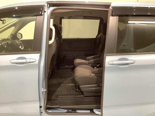 フリード Ｇ・ホンダセンシング　最長５年保証　ワンオ－ナ－　ナビＶＸＭ－２１４ＶＦｉ　ＴＶ　Ｒカメラ　ＣＤ録音　ＢＴオ－ディオ　ＤＶＤ　ＥＴＣ　両側電動ドア　ＶＳＡ　シ－トヒ－タ－　クルコン　スマ－トキ－　スペアキ－　盗難防止装置（31枚目）