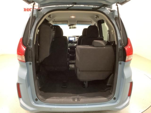 フリード Ｇ・ホンダセンシング　最長５年保証　ワンオ－ナ－　ナビＶＸＭ－２１４ＶＦｉ　ＴＶ　Ｒカメラ　ＣＤ録音　ＢＴオ－ディオ　ＤＶＤ　ＥＴＣ　両側電動ドア　ＶＳＡ　シ－トヒ－タ－　クルコン　スマ－トキ－　スペアキ－　盗難防止装置（34枚目）