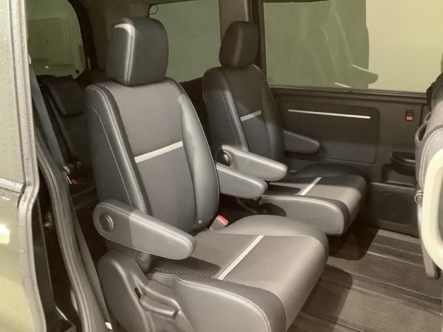 ステップワゴンスパーダ スパーダ・クールスピリットホンダセンシング　１年保証　ナビＶＸＭ－１７５ＶＦＮｉ　ＴＶ　Ｒカメラ　ＣＤ録音　ＤＶＤ　ＥＴＣ　ＬＥＤライト　両側電動ドア　ＶＳＡ　シ－トヒ－タ－　クルコン　アルミ　スマ－トキ－　盗難防止装置　整備記録簿　ＡＡＣ（18枚目）