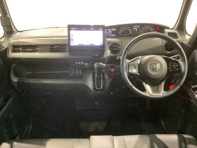 Ｎ－ＢＯＸカスタム Ｌターボスタイル＋ブラック　Ｈ　ＳＥＮＳＩＮＧ　最長５年保証　ワンオ－ナ－　ナビＬＸＵ－２３７ＮＢｉ　ＴＶ　Ｒカメラ　ＣＤ録音　ＢＴオ－ディオ　ＤＶＤ　シ－トヒ－タ－　ＥＴＣ　ＬＥＤライト　両側電動ドア　ＶＳＡ　クルコン　アルミ（8枚目）