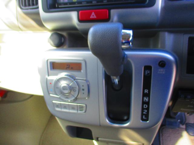 エブリイワゴン ＰＺターボ　左側パワースライドドア　社外ナビフルセグＴＶ　バックカメラ　ドライブレコーダー　純正アルミ（14枚目）