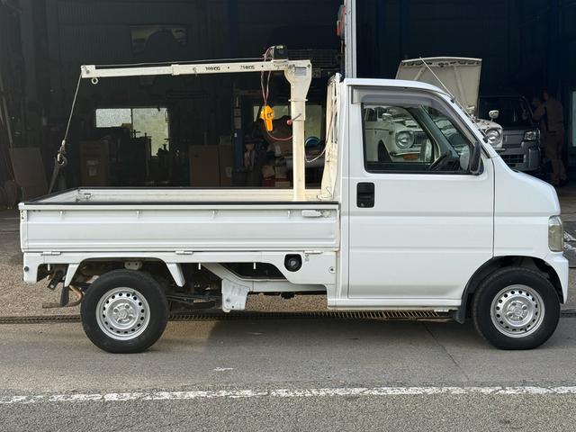 アクティトラック ＳＤＸ　４ＷＤ　２５０ＫＧ吊り簡易クレーン付き　構造変更済　エアコン　パワステ　５速ＭＴ（36枚目）