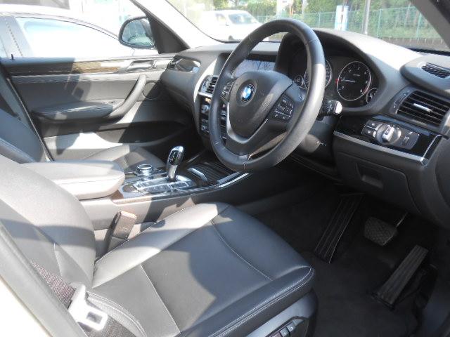 xDrive 20d Xライン 黒革シート 19インチアルミ(8枚目)