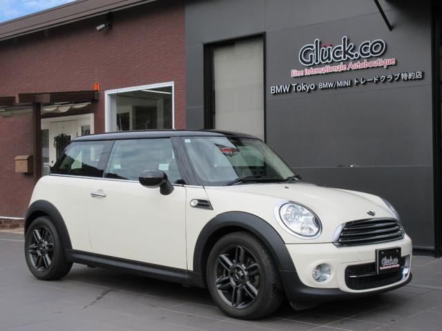ＭＩＮＩ クーパー　カロッツェリアＨＤＤナビ　フルセグＴＶ　ＤＶＤ再生　Ｂｌｕｅｔｏｏｔｈ対応フルセグ　バックカメラ　純正１６インチアルミ　キセノンヘッドライト　ＥＴＣ（4枚目）