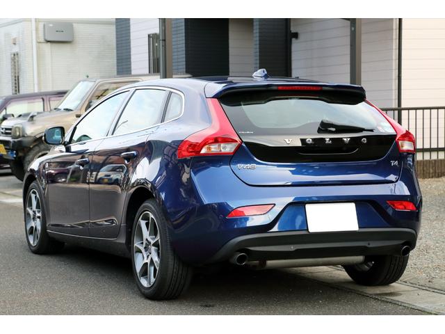 V40 オーシャンレースエディション 150台限定車 走行7,000km(2枚目)