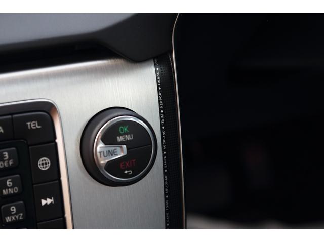 V40 オーシャンレースエディション 150台限定車 走行7,000km(12枚目)